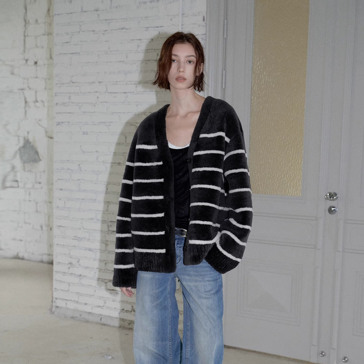 Classic Simple Versatile Striped V-Neck Drop Shoulder Merino Sheepskin Coat