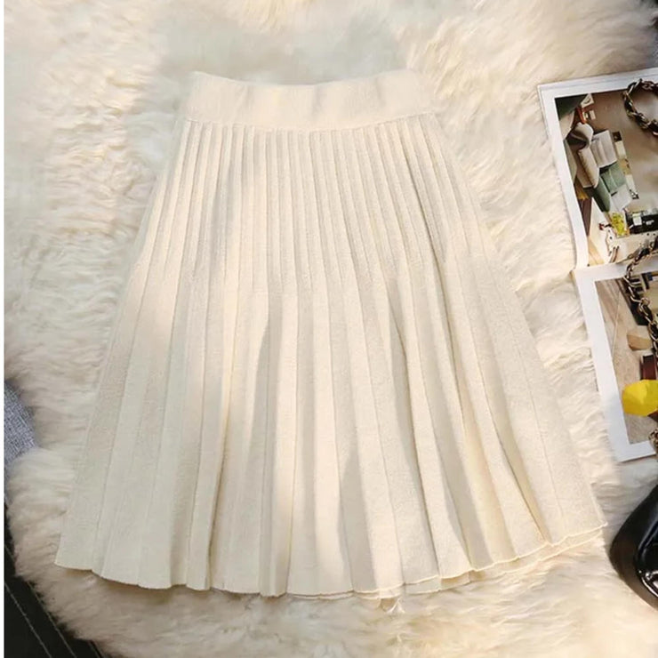 BelleVie Knit Pleated Mini Skirt