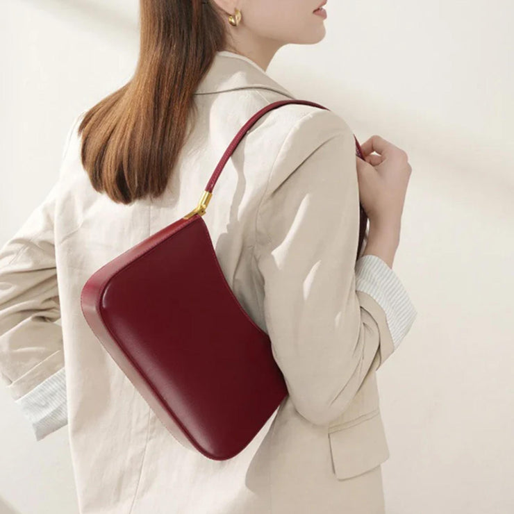 Classic Curve Shoulder Bag – Genuine Leather Elegance