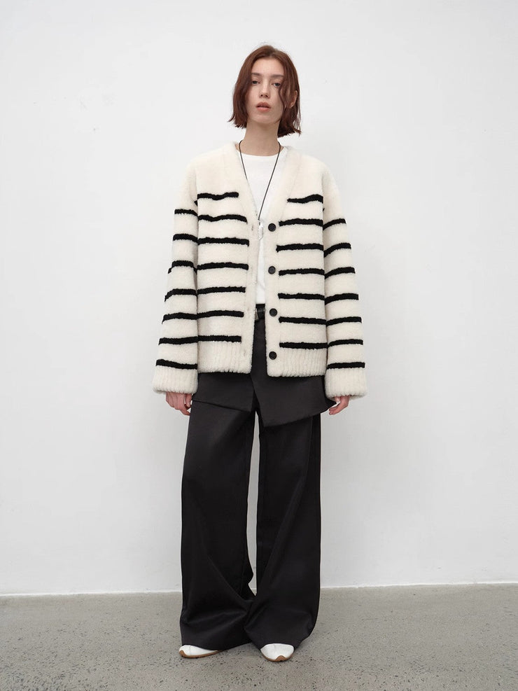 Classic Simple Versatile Striped V-Neck Drop Shoulder Merino Sheepskin Coat