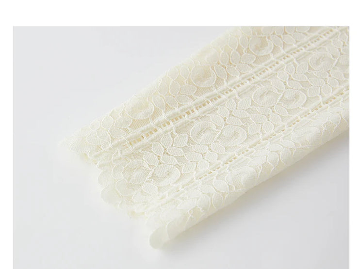 Élise Lace High-Neck Blouse