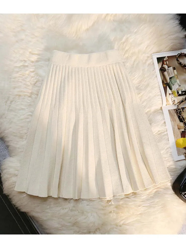 BelleVie Knit Pleated Mini Skirt