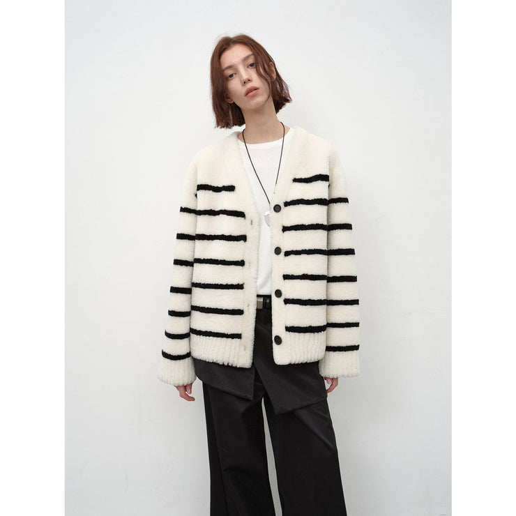 Classic Simple Versatile Striped V-Neck Drop Shoulder Merino Sheepskin Coat