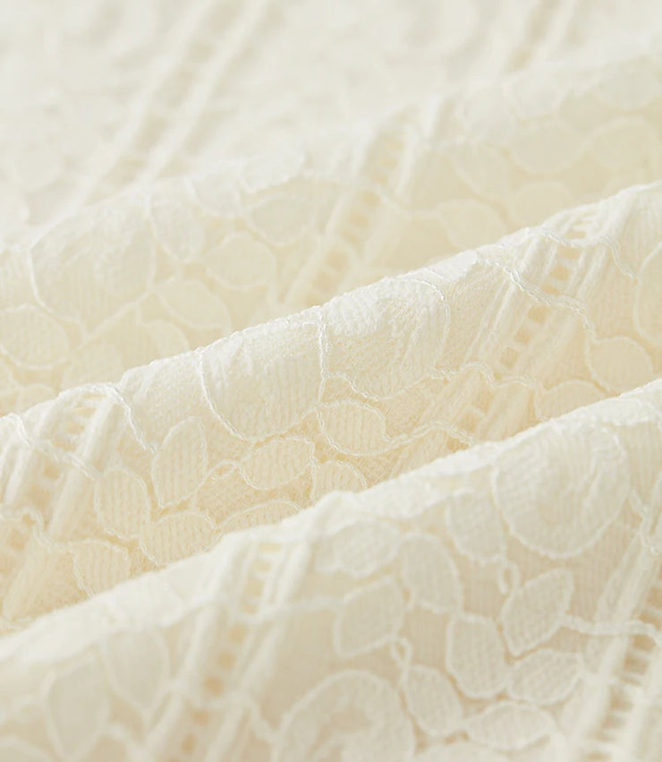 Élise Lace High-Neck Blouse