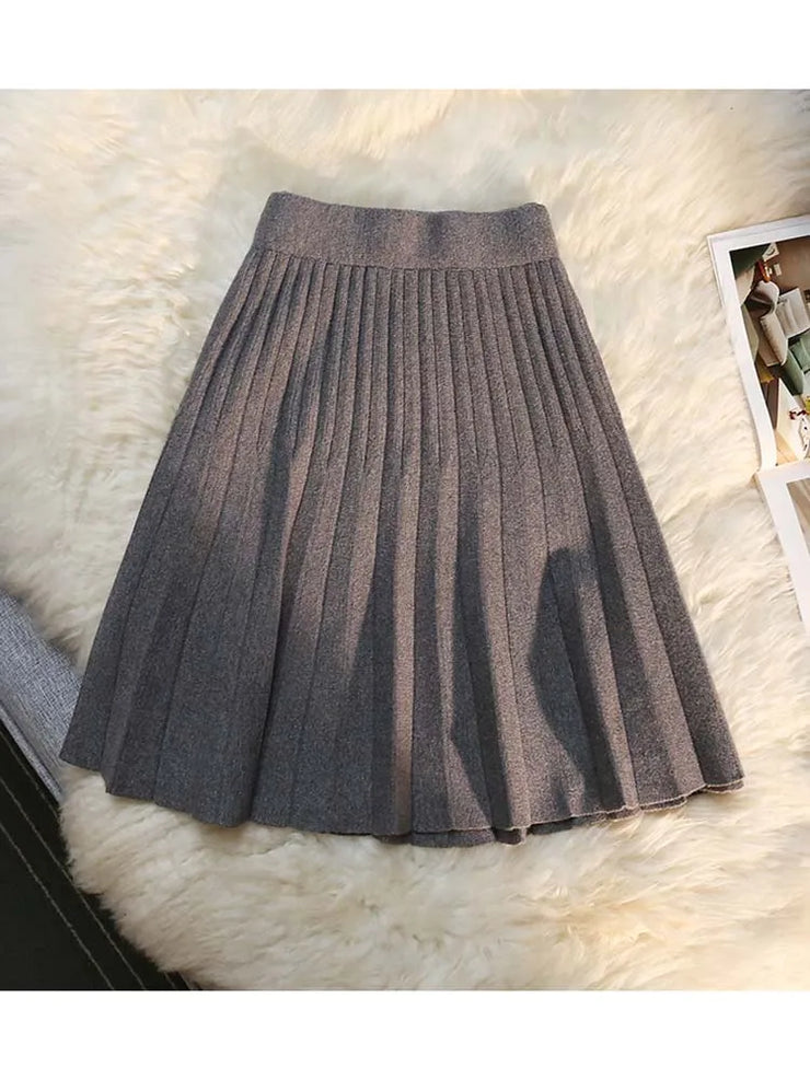 BelleVie Knit Pleated Mini Skirt