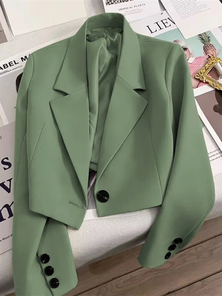 Élan Cropped Tailored Blazer