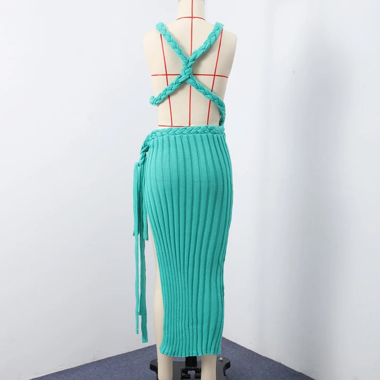 Bold Elegance – Turquoise Knit Backless Mermaid Dress